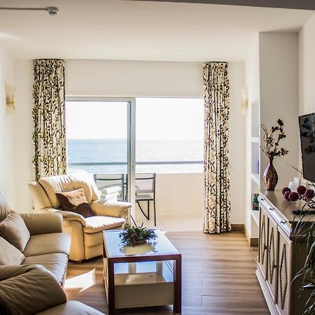 Beachfront Apartment In Fuengirola With Sea Views Экстерьер фото